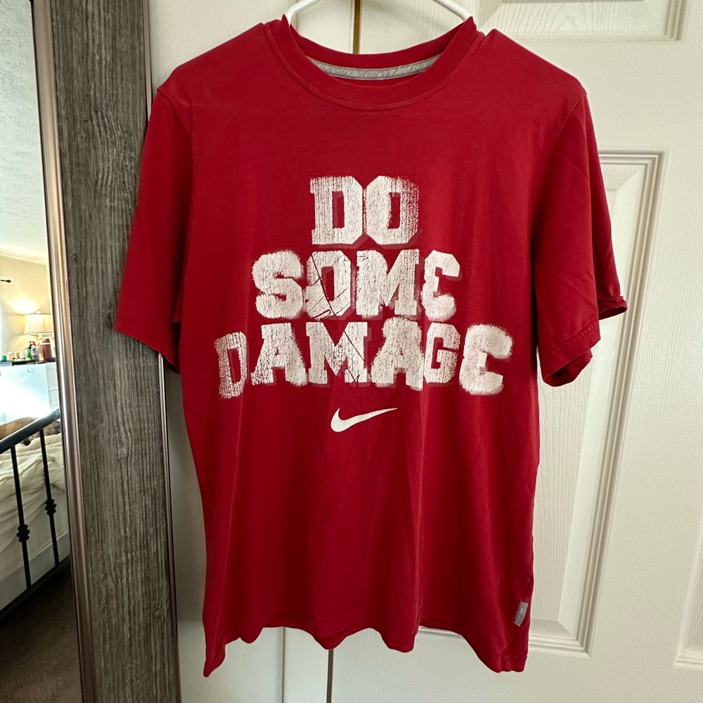 Men’s Nike T Shirt Size S
